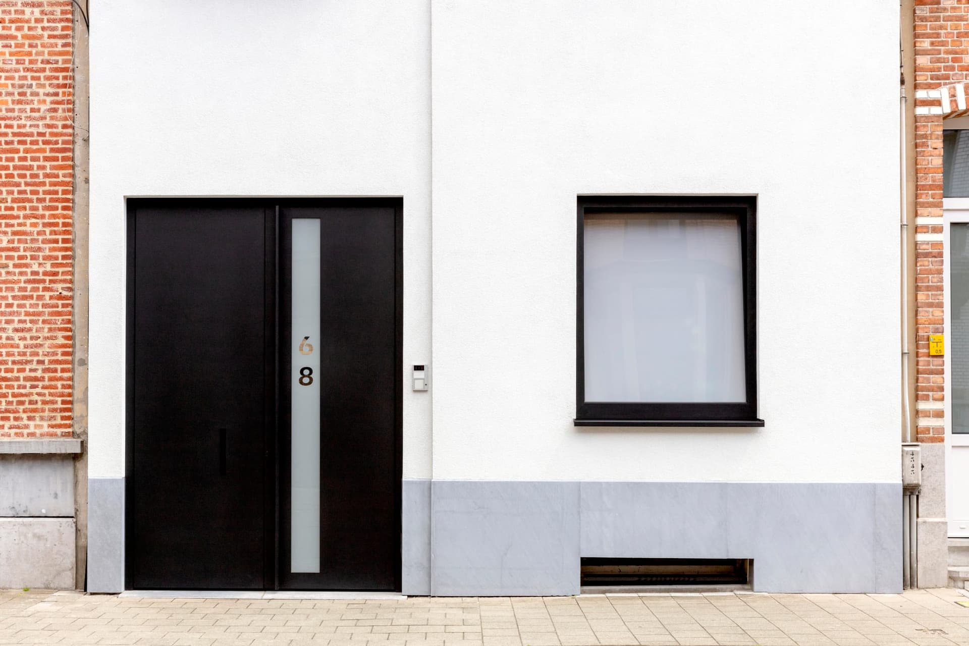 MasterLine 8 — view 1