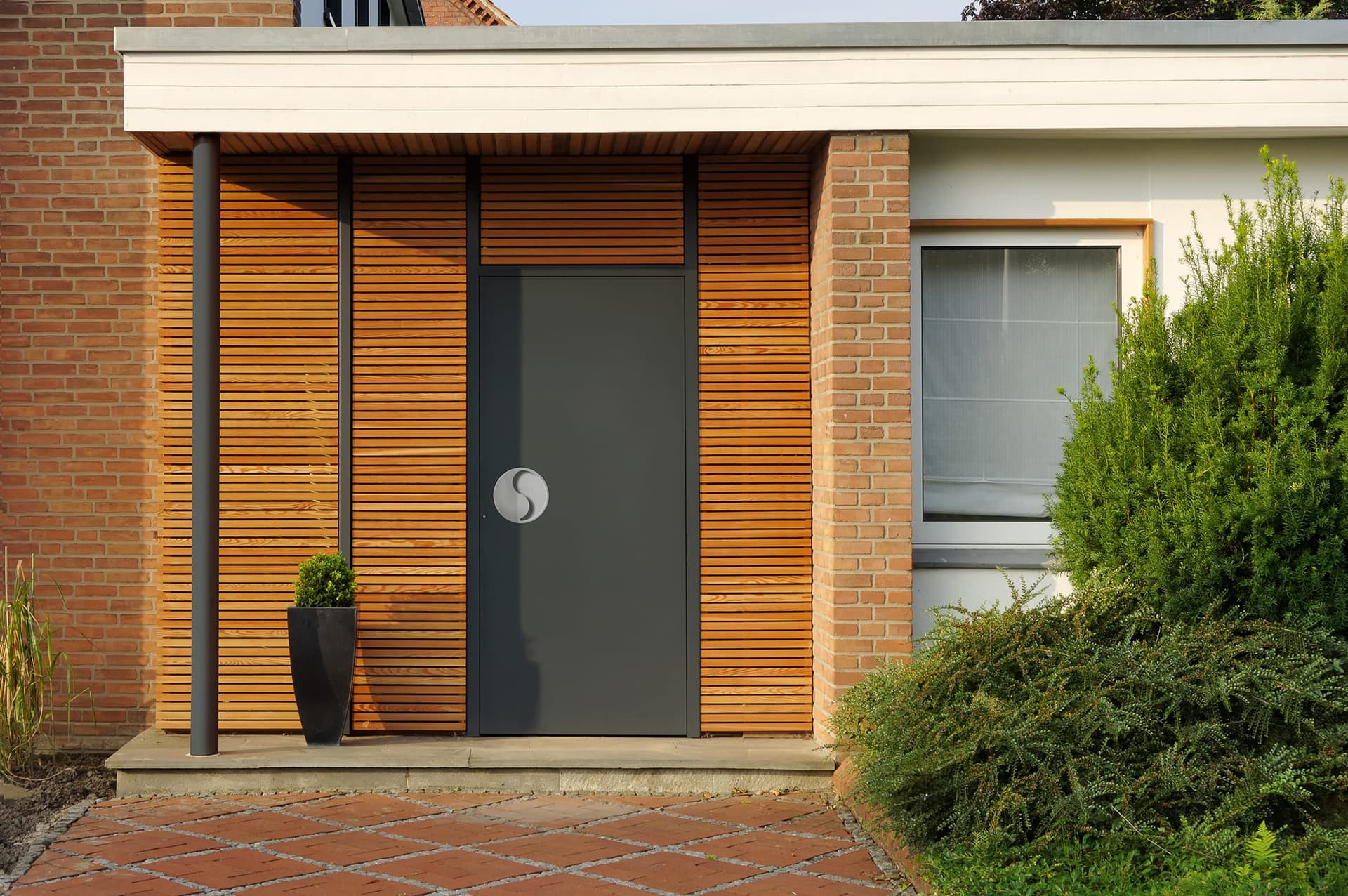 SOFTLINE 76 — view 2